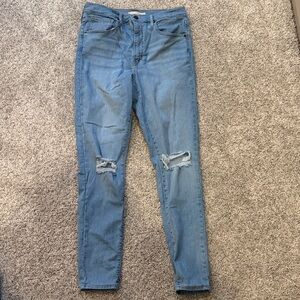 Levi’s Mile High Super Skinny Jean
